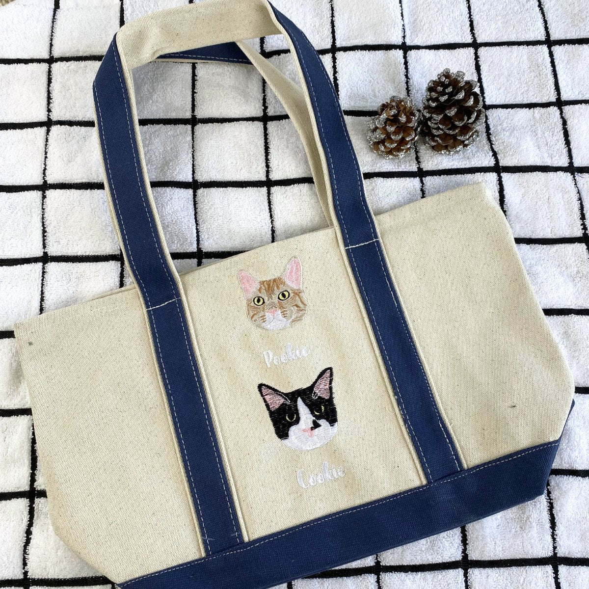 Pet Cat Lover’s Essentials: Sweatshirt & Tote Bag Pair